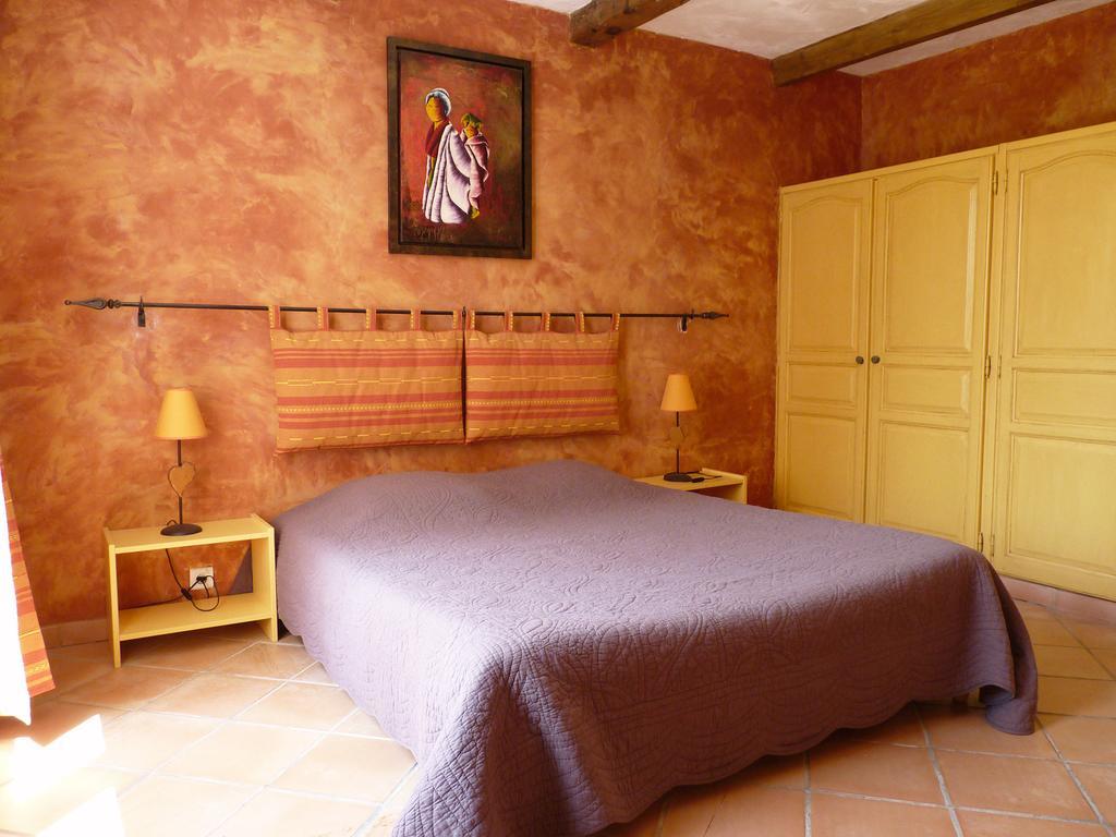 Le Mas De Pie Caud Bed & Breakfast Rognes Eksteriør bilde