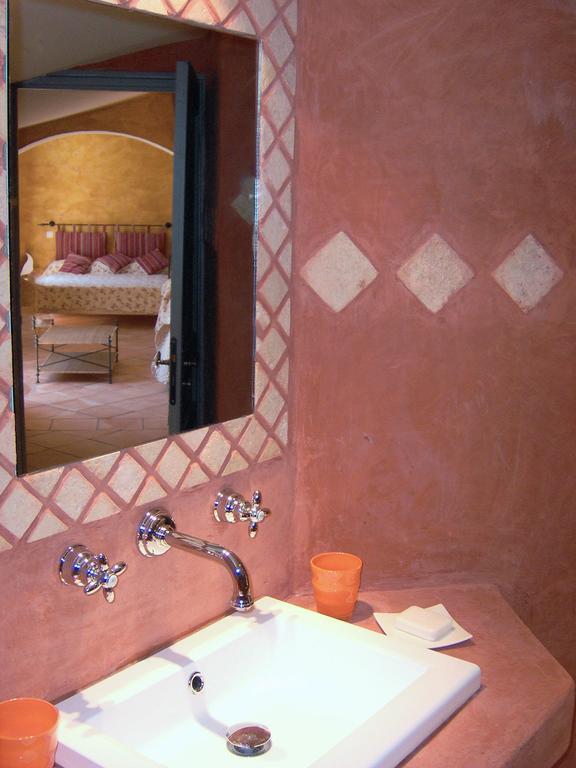 Le Mas De Pie Caud Bed & Breakfast Rognes Eksteriør bilde